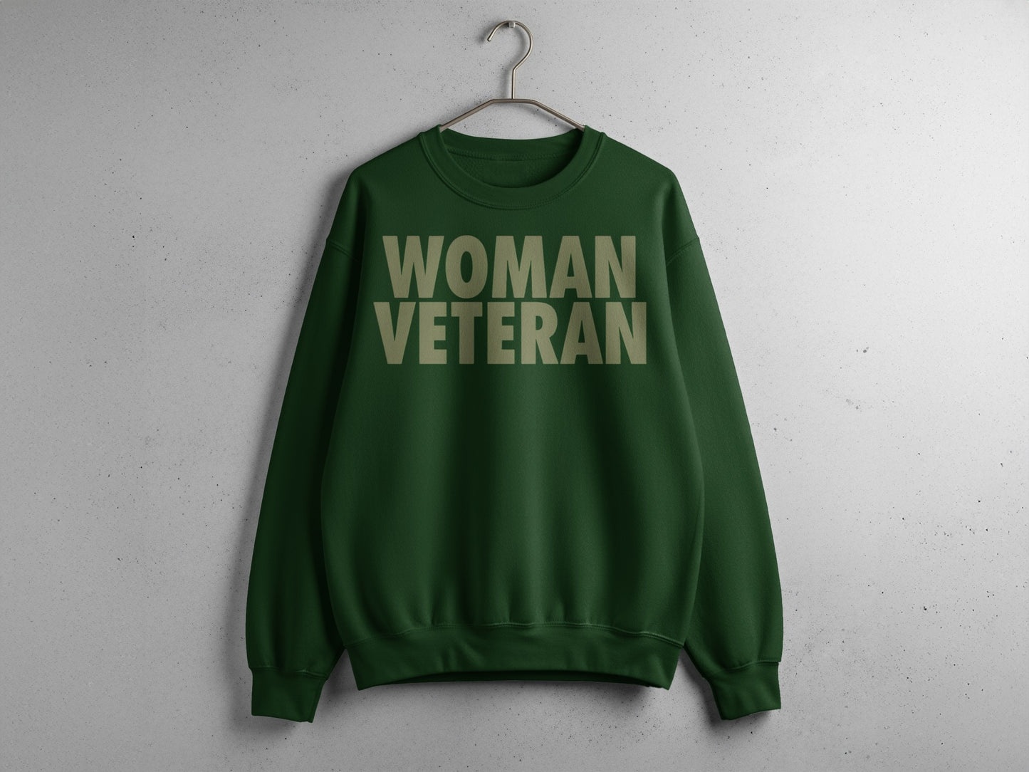 Woman Veteran Bold Lettering Green Sweatshirt Product